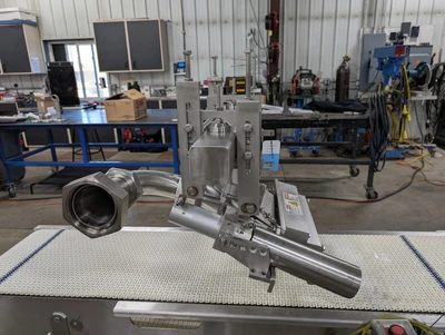 Vemag Portable Pneumatic Sheeting Head with KLEENLine Conveyor