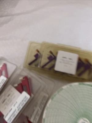 (20)RED&(17) Purple Chart Graph Paper Recorder Marker Pens & Charts (Qty??)