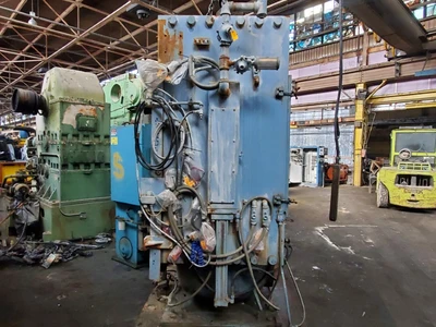 TMP 850 Ton Hydraulic Press
