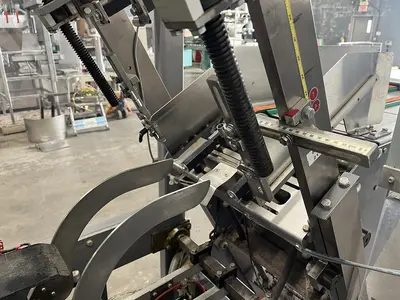 USED 2013 THIELE TECNOLOGIES / UNIVERSAL ZP30A