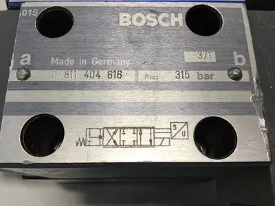 USED BOSCH 0 811 404 616