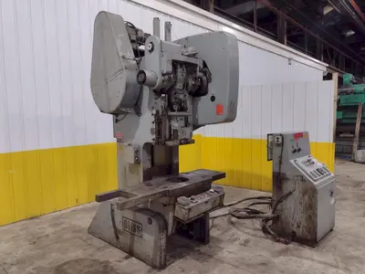 60 TON BLISS MODEL #C-60 OBI STAMPING PUNCH PRESS 8" STROKE: STOCK #23462