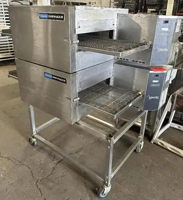 USED LINCOLN FOOD SERVICE PRODUCTS 1132