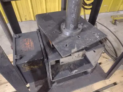 500 LB PANDJIRIS MODEL ALPHA 5-3 WELDING POSITIONER, 115 VOLT: STOCK #23359