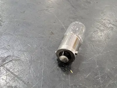 NEW STANDARD 2.6T3.25/CL/130V/3M/BA9S/STD