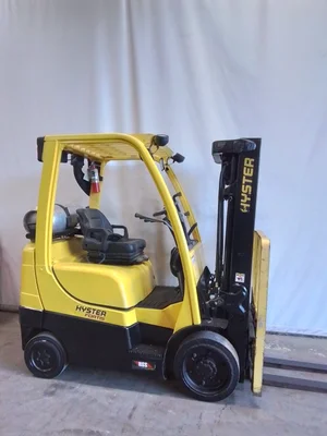 USED 2015 HYSTER S50FT