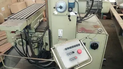 Used 1985 WMW FU 250/2 Universal Mills CZ | Amaron s.r.o. #1060982