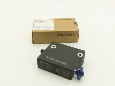 Schmersal AZM300Z-ST-1P2P Solenoid Interlock Safety Switch RFID 24VDC 103001435