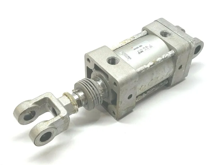 Used SMC PNEUMATIC TIE ROD CYLINDER Misc Industrial Equipment | Maverick Industrial Sales #1115539