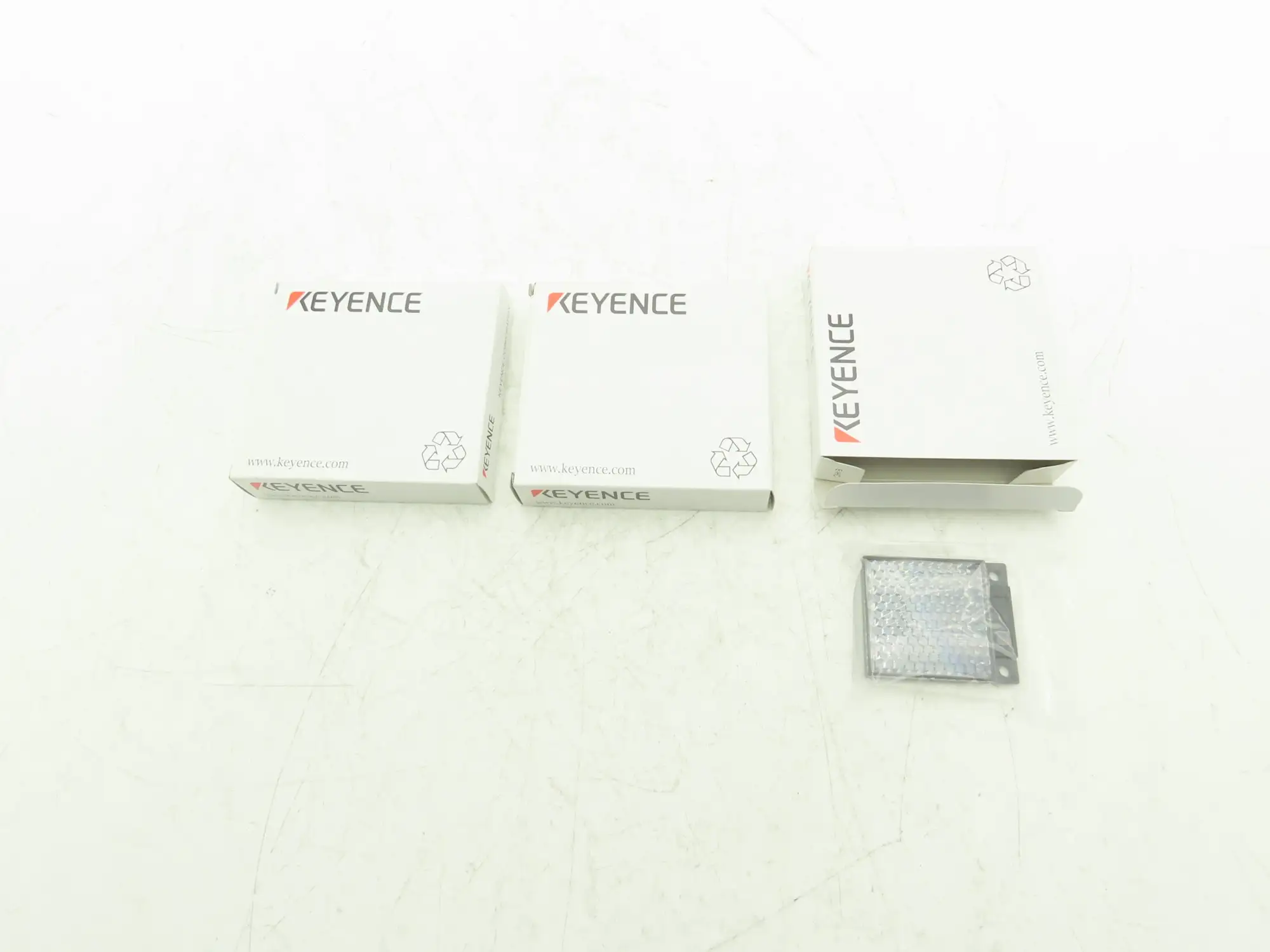 Keyence OP-84219 Photoelectric Sensor Reflector  Lot of 3