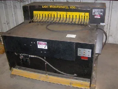 LION 1836-0 Cleat Benders | THREE RIVERS MACHINERY (1)