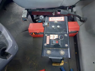 2013 KEITH HUBER Liquid Ring Baron Code & Non-code Liquid Vacuum Tankers | American Contractors Equipment Supply (11)