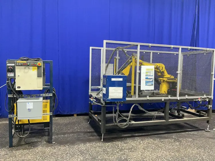 Used 2001 FANUC ARC MATE 100I Robots Ohio US | HGR 24 #1405079