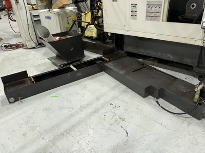 USED 2013 MITSUBISHI DV-1000