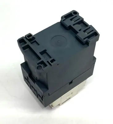 Used SCHNEIDER ELECTRIC IEC CONTACTOR, TESYS DECA, NONREVERSING, 12A PLC Contactors | Maverick Industrial Sales #1099124