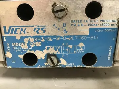 USED VICKERS DG4V-3-6C-M-U-HL7-60-B13