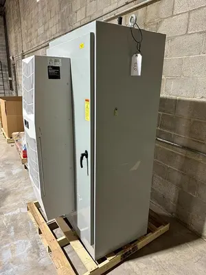 ALLEN BRADLEY 150 HP DRIVE CABINET 20G1AND186JA0NNNNN W/ BONITRON REGENS #S441