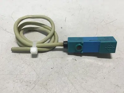 USED YAMATAKE FL2-4A6S