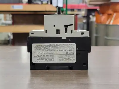 USED SIEMENS 3RV1021-1HA10