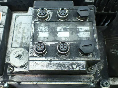 Used SEW EURODRIVE MQD32A/MM30C/Z38G0/AGB1 PLC Input & Output Ohio US | HGR 24 #838780