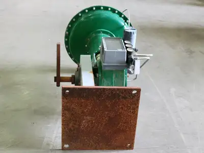 Control Valve Actuator w/ 3600 Series Valve Positioner
