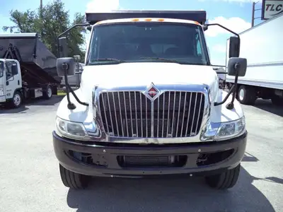 Used 2019 INTERNATIONAL _UNKNOWN_ Hooklifts & Roll-Offs Florida US | TLC Truck & Equipment #1568913