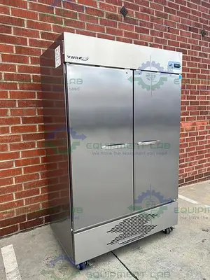USED VWR GTVWG49FSSA STAINLESS STEEL DOUBLE DOOR FREEZER - 25°C 49 CU, FT.
