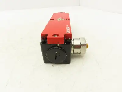 Used EUCHNER _UNKNOWN_ Relays & Switches Indiana US | Arrow Industrial #1408317
