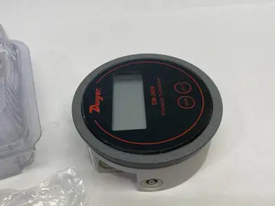 New | in-Stock Dwyer Instruments Differential Pressure Transmitter, Digital Pressure Transmitters Michigan US | Maverick Industrial Sales #1423170