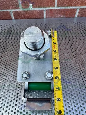 USED ALBION DUAL TECH 5" INDUSTRIAL CASTER W/ THREADED FITTING, 6" X 4.5" PLATFORM