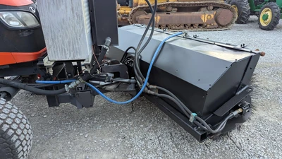 USED KUBOTA M5040