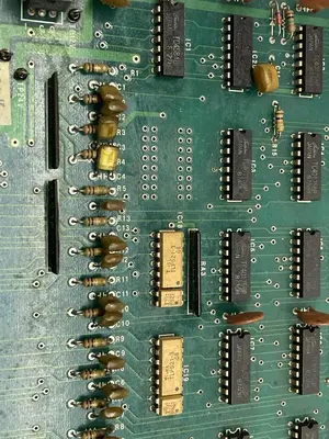 USED SEIKI M022