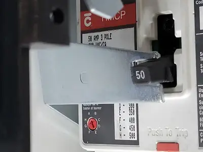 5 hp, 600 Volts, 3-Phase VFD SVX025A1-5A4N1 Bucket for Freedom 2100 MCC Frame