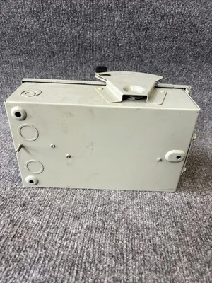 Used Eaton DG321NRB Misc Electrical & Power Parts California US | Davliegogo LLC #1710554
