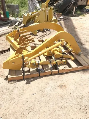 - Caterpillar 140M, 12M, 160M