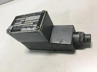 USED PARKER D31VW4H4Y 11