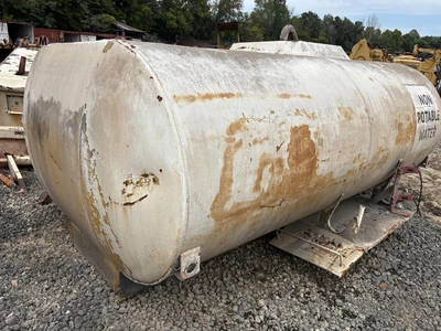 Used _UNKNOWN_ _UNKNOWN_ Water Tanks Tennessee US | Moore Equipment #1517334