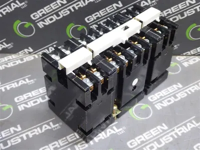 General Electric CR120AD07141AA Relay Time Delay Ser. A 300V 10A 125VDC Coil New