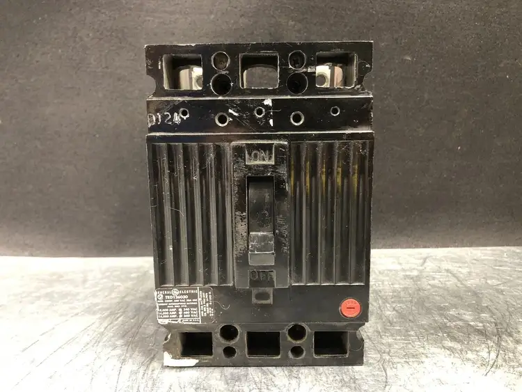 Used GENERAL ELECTRIC TED126030 Switchgears British Columbia CA | Lenmark #244019