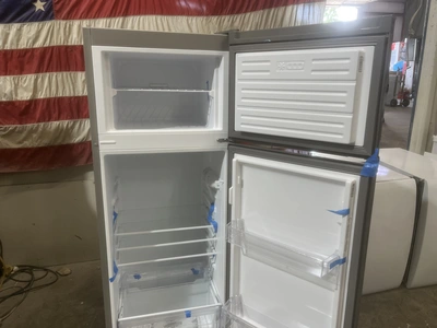 Used FRIGIDAIRE 7.5 CUBIC FEET Refrigerators Michigan US | Miedema Asset Management Group #1334895