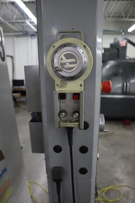 Used HAAS VF-2SSYT Vertical Machining Centers Minnesota US | Machinesused.com #1368561