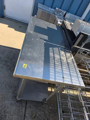 Used Falcon Restaurant Supply, Inc. Used 48"X 24" Stainless Steel Table with Casters - TH2 - SS378 Food Prep Tables Illinois US | Falcon Restaurant Supply #1373726
