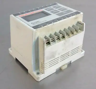 SMC - CEU1P-D - 3-Point Preset Counter 3D-2
