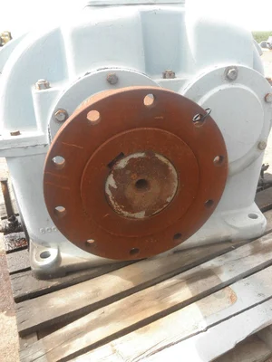 USED FLENDER SEN320