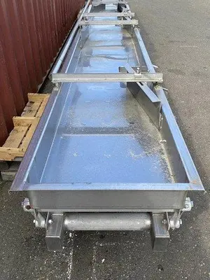 Commerical 27' Shaker Conveyor