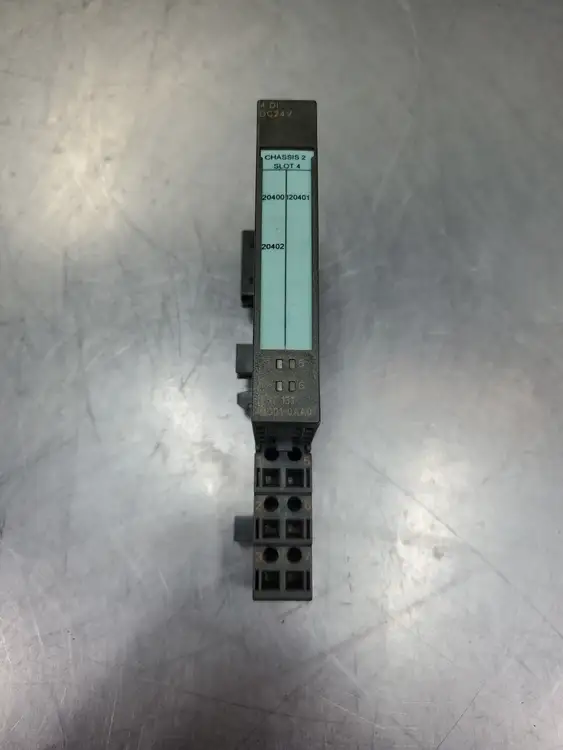 Used Siemens 6ES7131-4BD01-0AA0 4DI 24VDC Module w/TM-E15C23-01 Base PLC Processors | Palmetto Automation #1150686