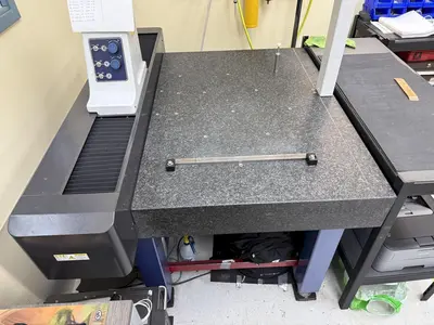 USED 2017 MITUTOYO CRYSTA-PLUS M574