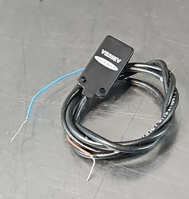 Banner VS25EV Photoelectric Sensor Emitter. Loc5E-19