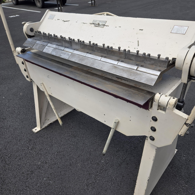 Used _UNKNOWN_ _UNKNOWN_ Box & Pan Brakes including Finger Washington US | Benoit Sheet Metal Equipment, Inc #1128699