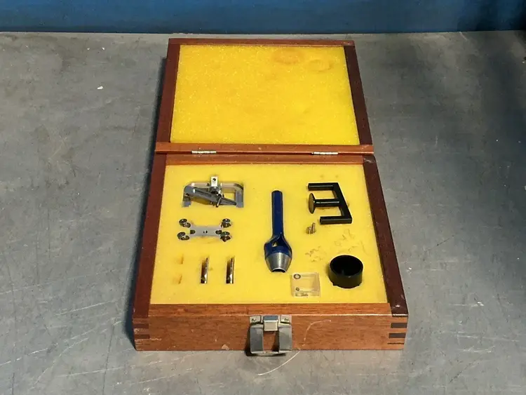 Used _UNKNOWN_ _UNKNOWN_ Case Clamps Ohio US | HGR 24 #1288737